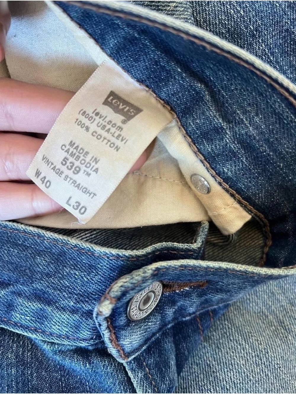 Men’s Levi 539 Meduim wash Jeans 👖